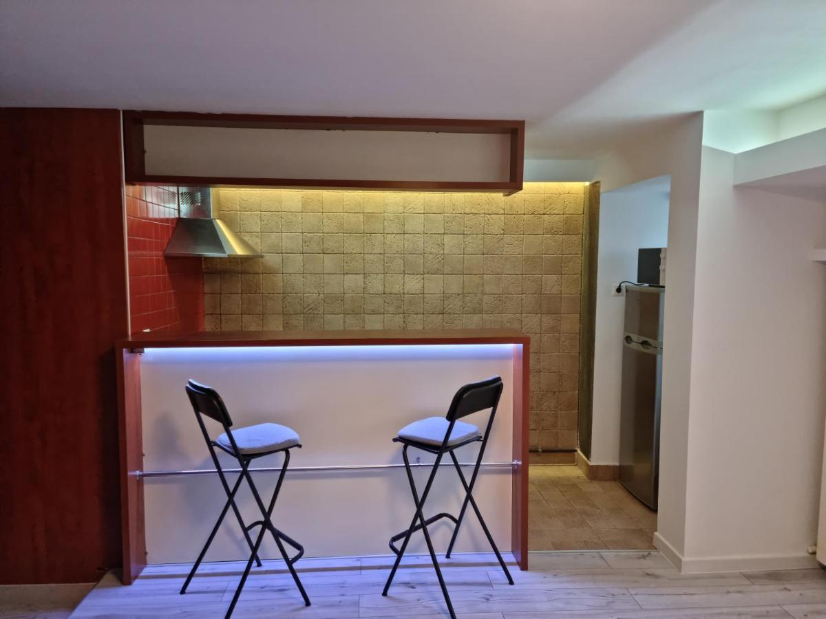 Nerva Traian Studio Apartment บูคาเรสต์ ภายนอก รูปภาพ